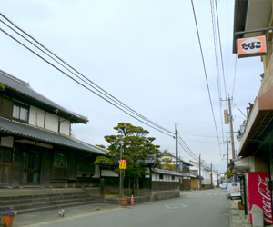 大分市戸次本町付近